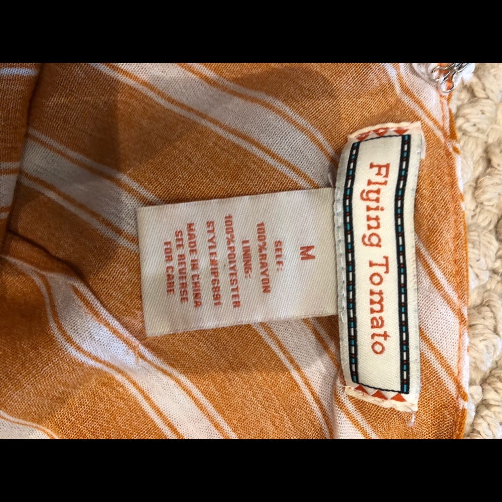 Striped orange romper - Picture 3 of 3